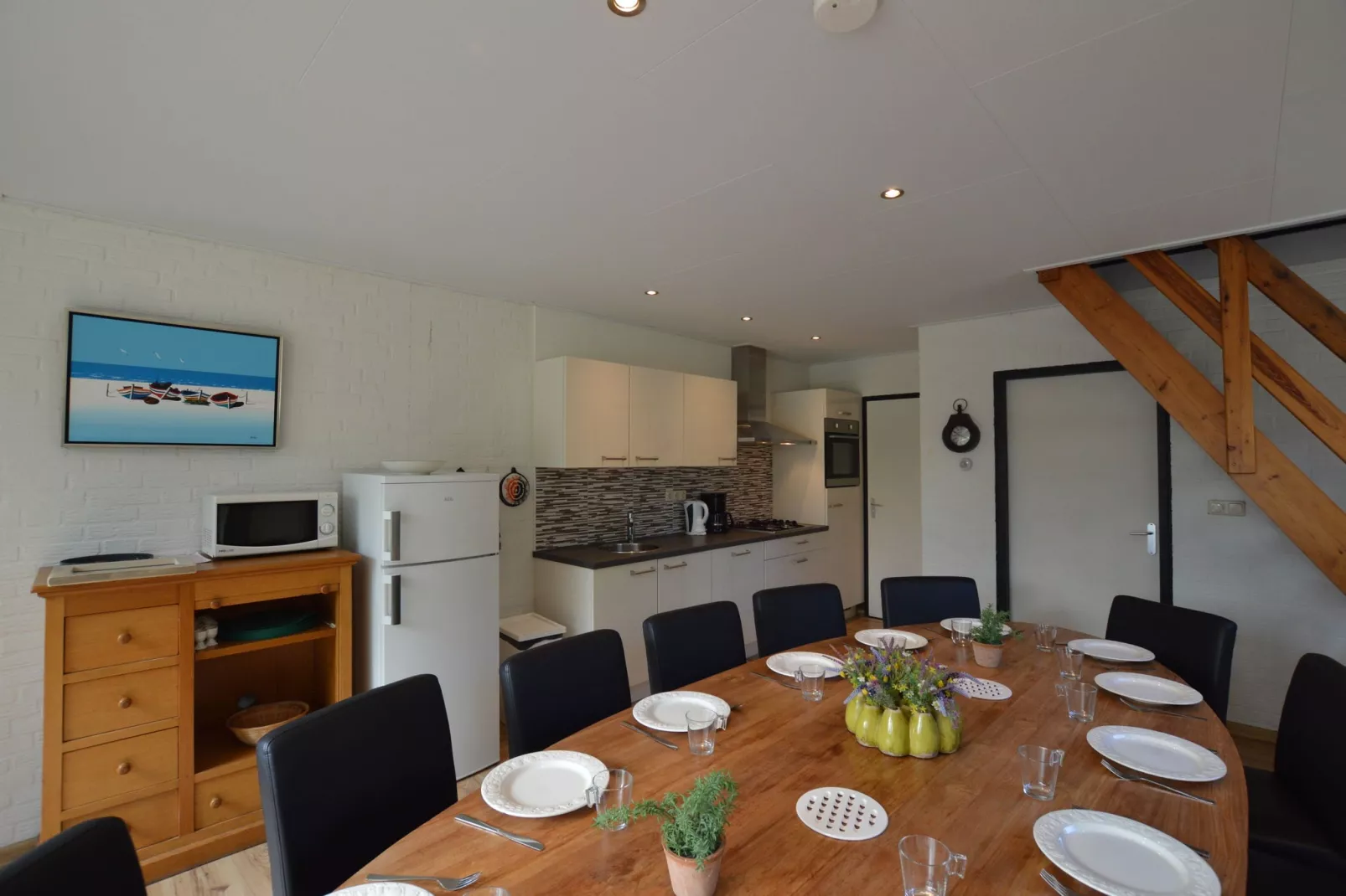 Bungalows 48 en 49-Dining room