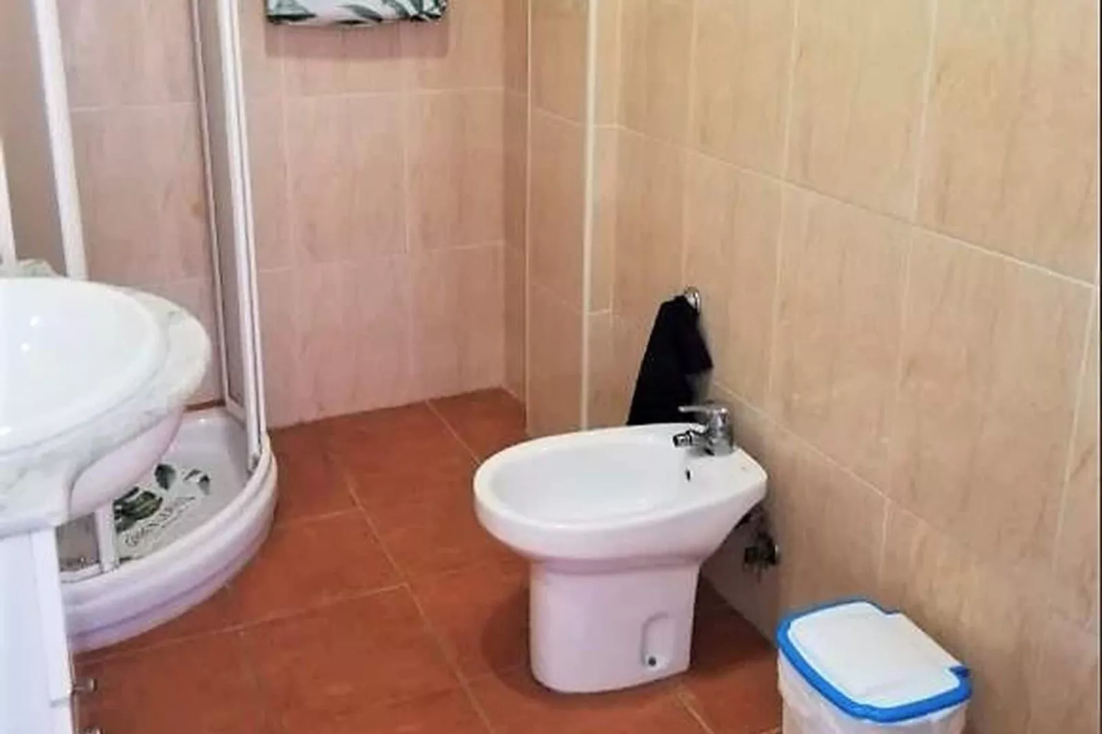 Natura World B1 con terraza privada-Bathroom