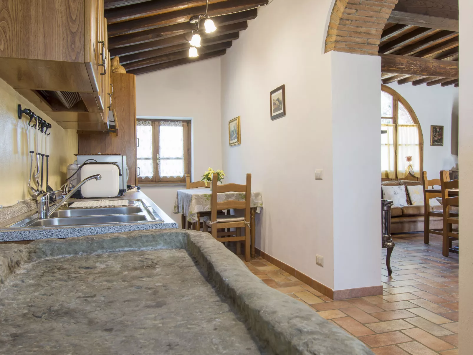 Casa Clotilde-Dedans