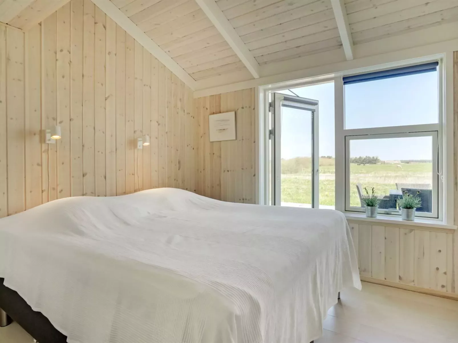 "Hildegardt" - 1km from the sea-Inside