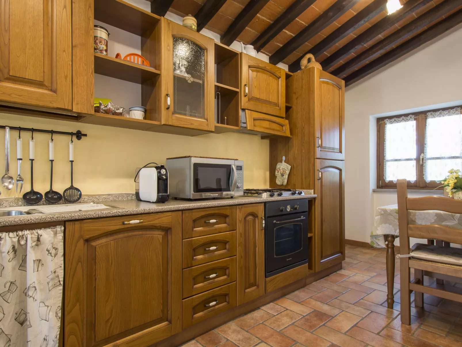 Casa Clotilde-Dedans