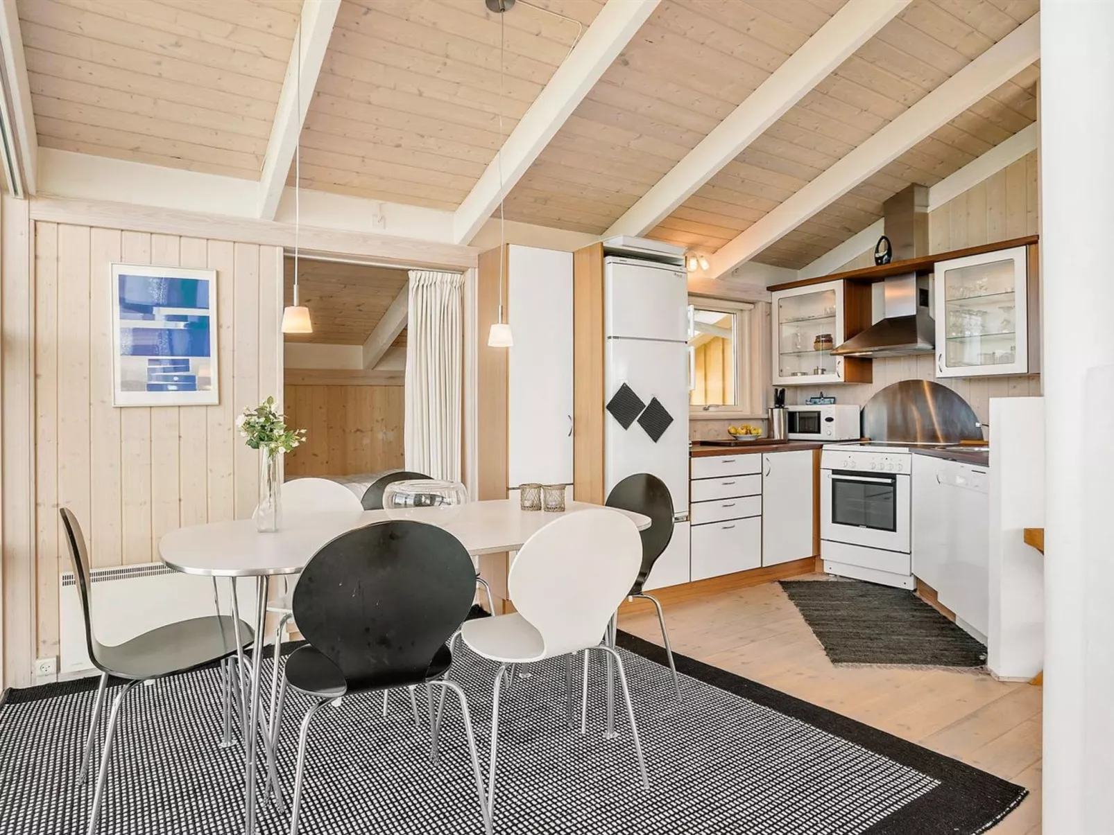 "Bjarni" - 239m from the sea-Inside