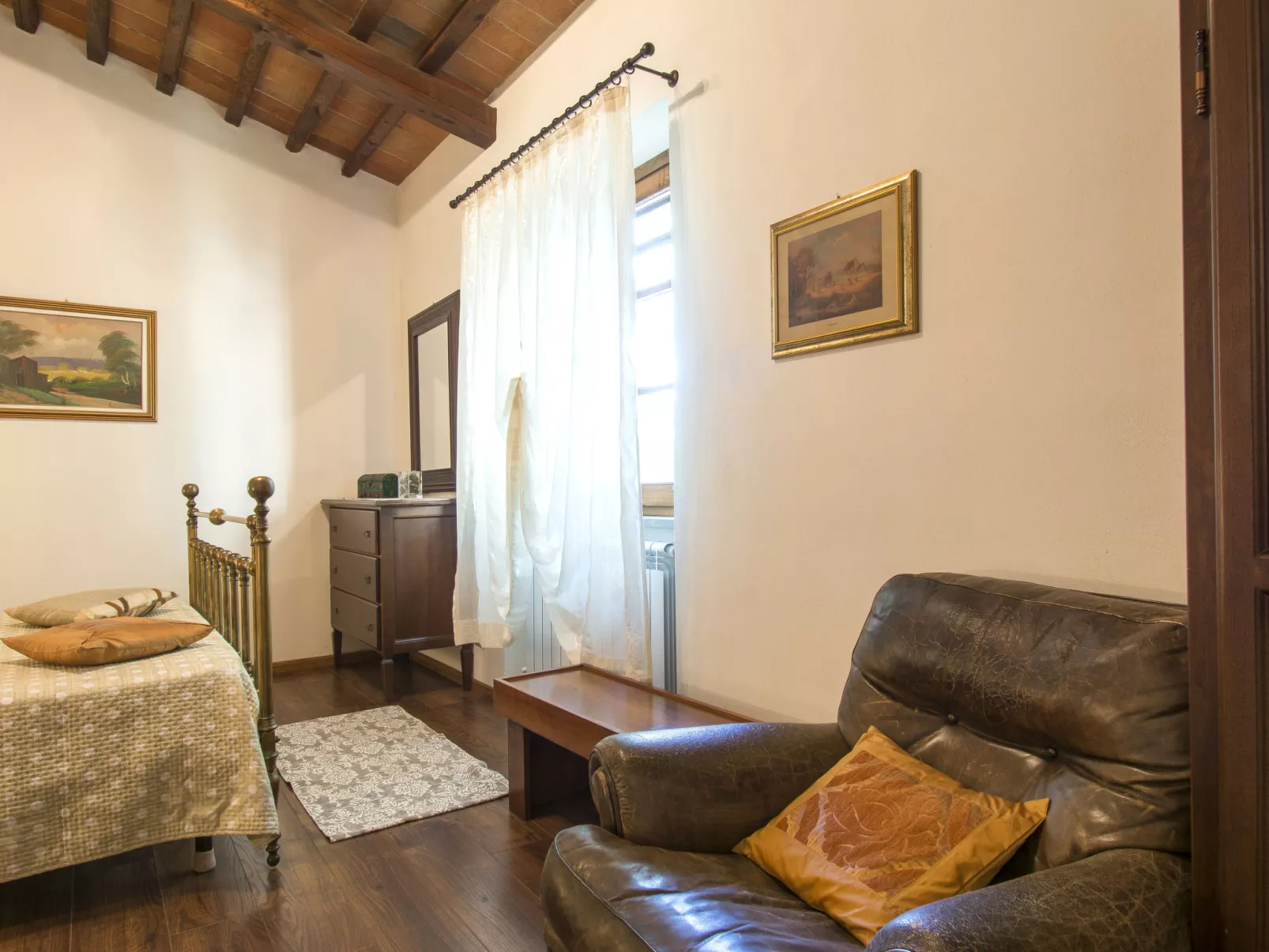 Casa Clotilde-Dedans