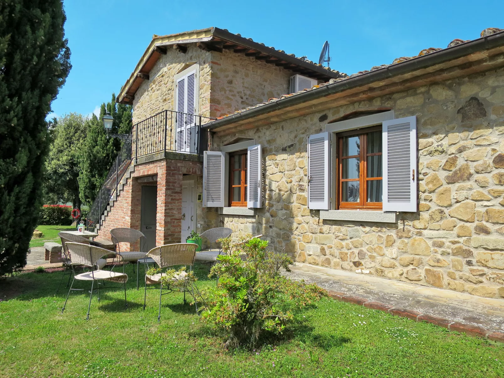 Casa Clotilde-Dehors