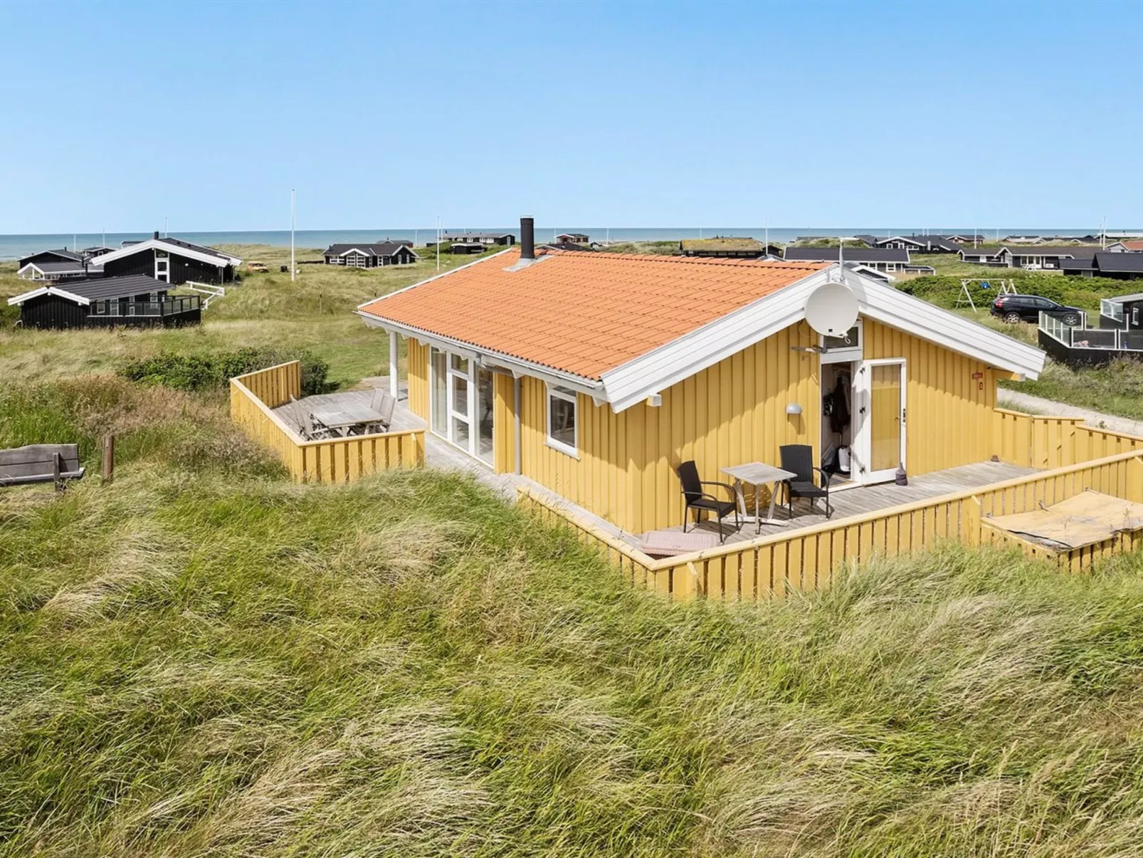 "Bjarni" - 239m from the sea-Outside