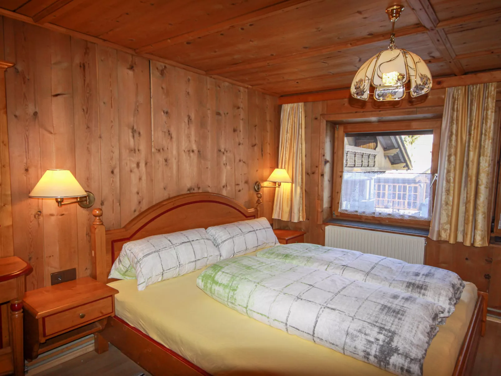 Alpenglühen-Inside