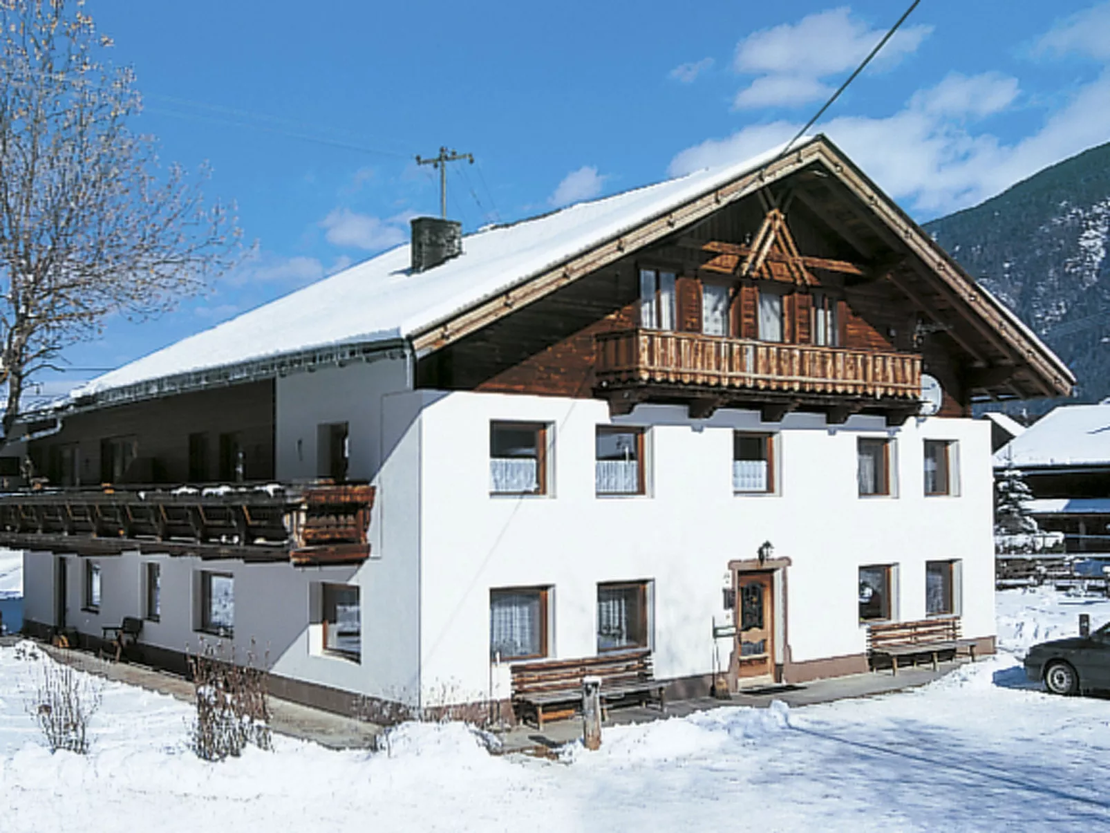 Alpenglühen-Outside