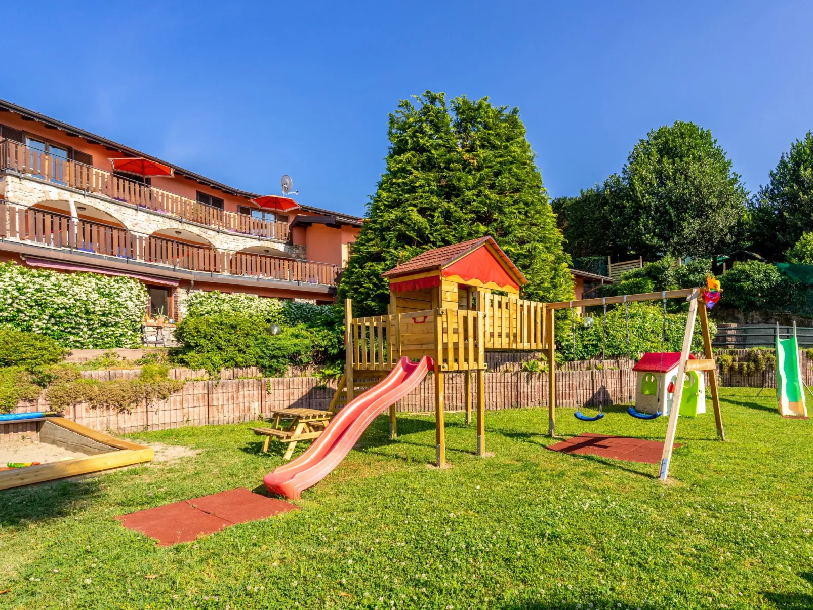 Residenza Agrifoglio-Outside