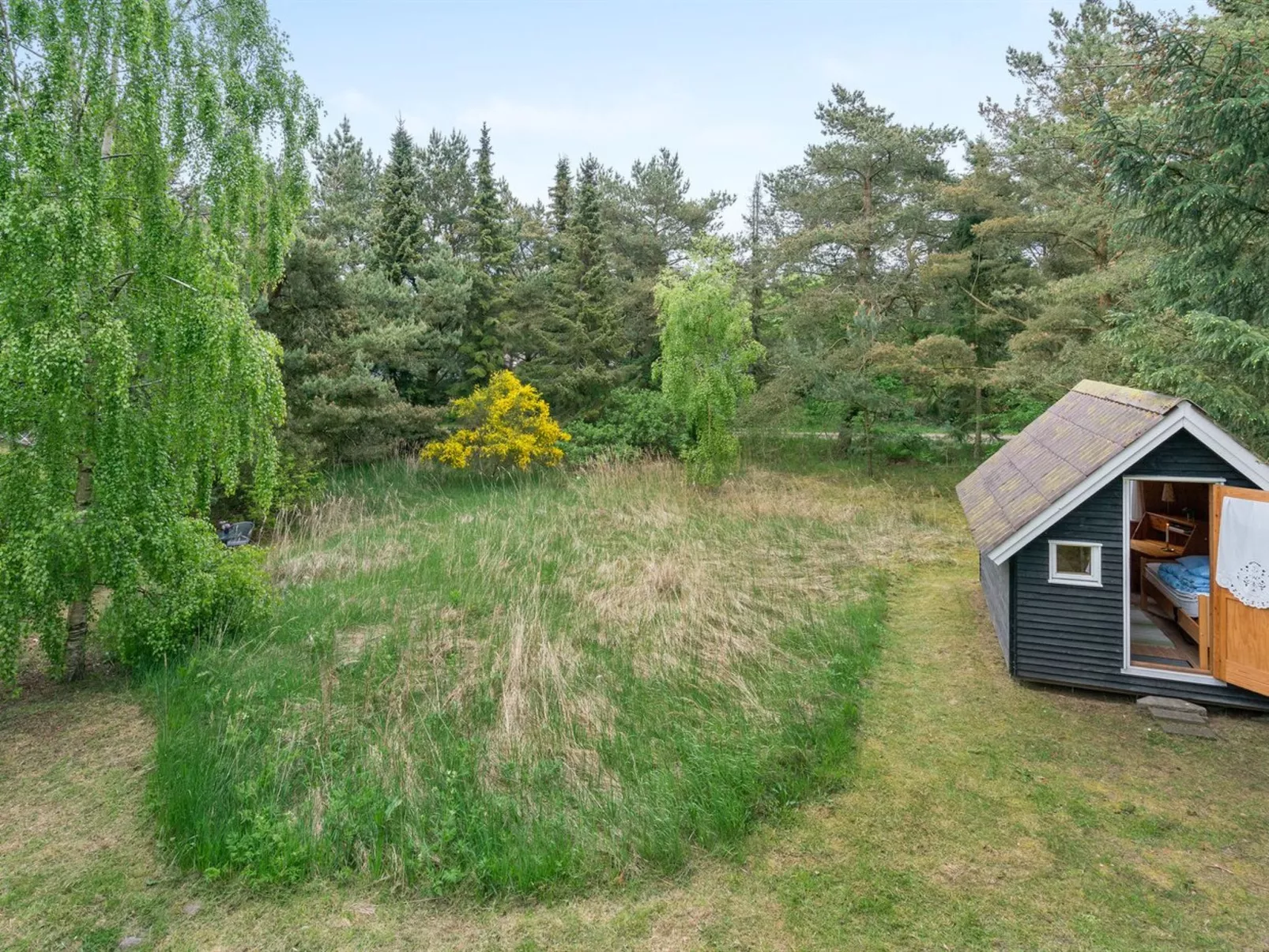 "Nanook" - 4.5km from the sea-Outside