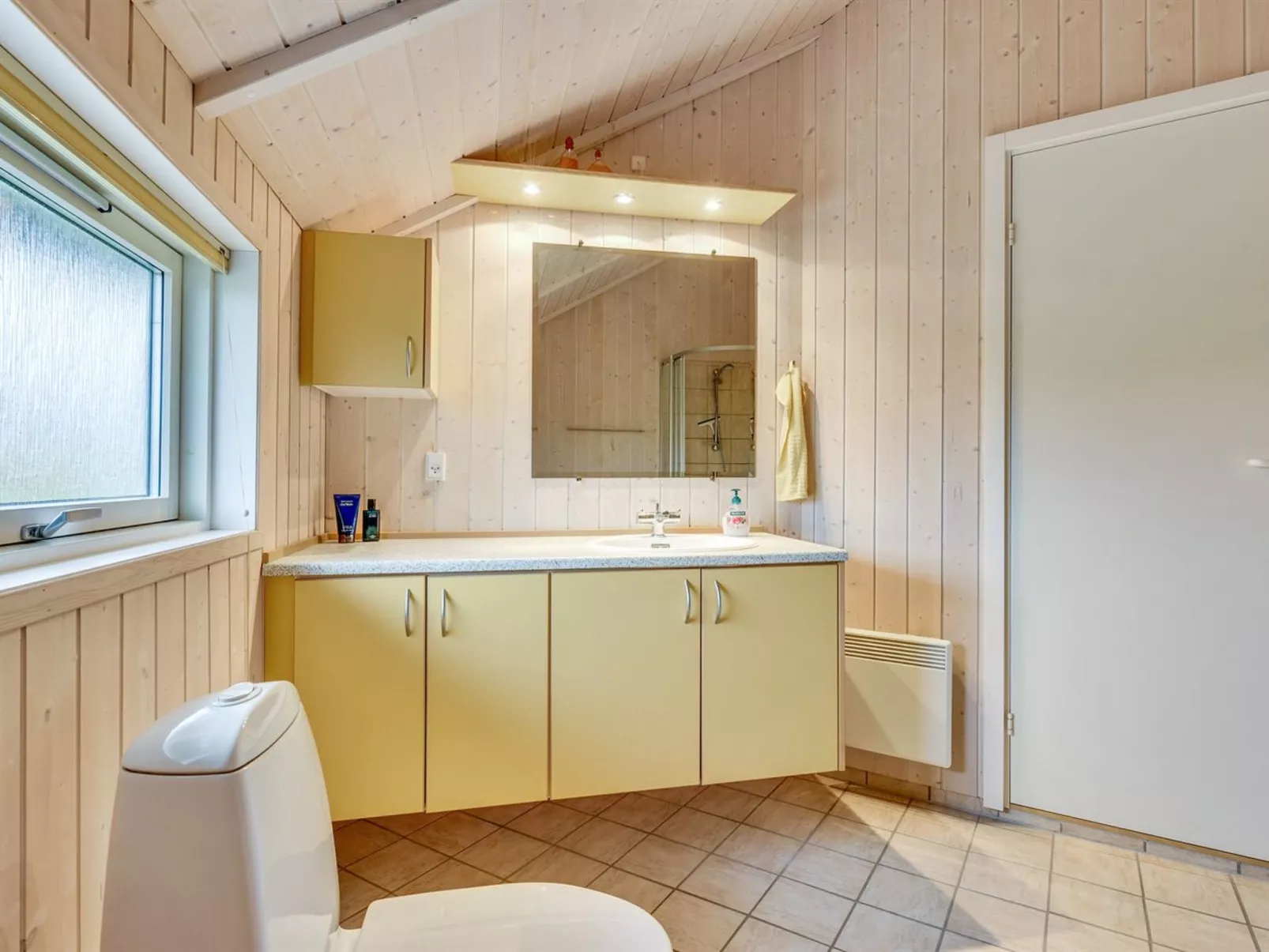 "Thyrger" - 550m from the sea-Inside
