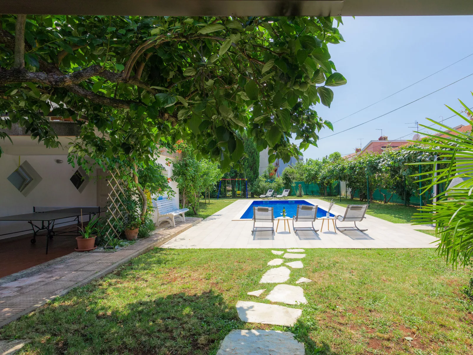 Villa Toni-Outside