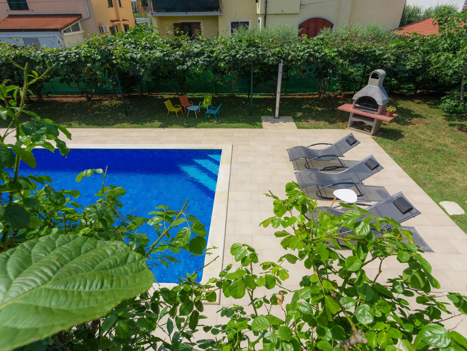 Villa Toni-Outside