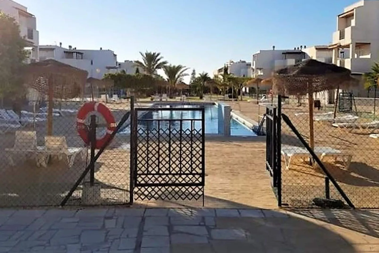 Natura World Duplex con patio privado 1d y 1b-Pool