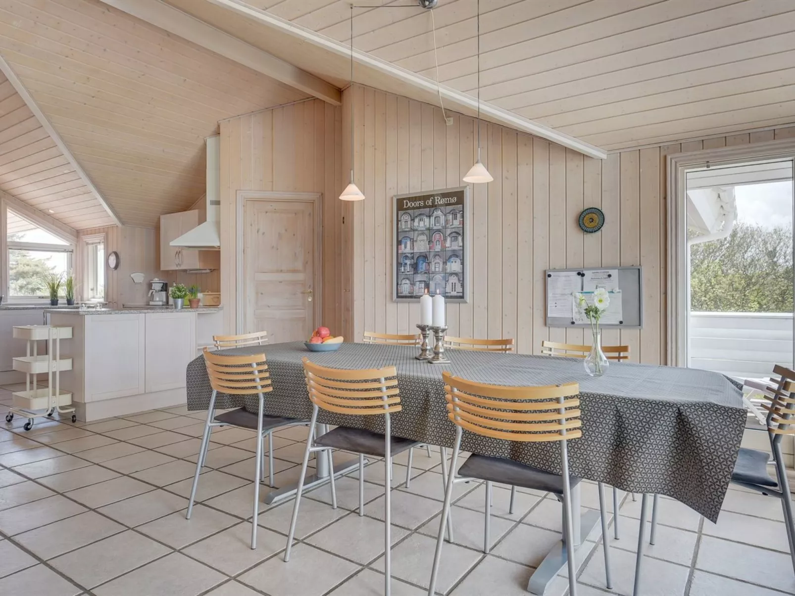 "Hermandine" - 700m from the sea-Drinnen