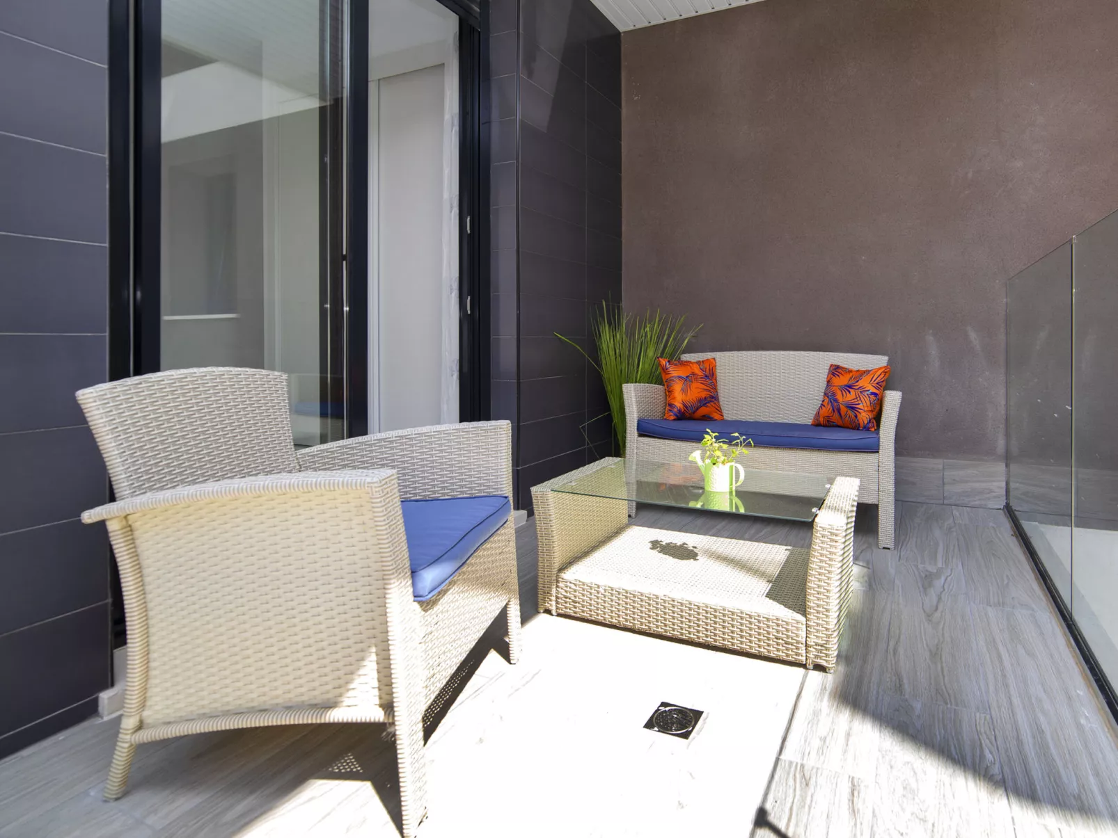 Calpe Beach II-Inside