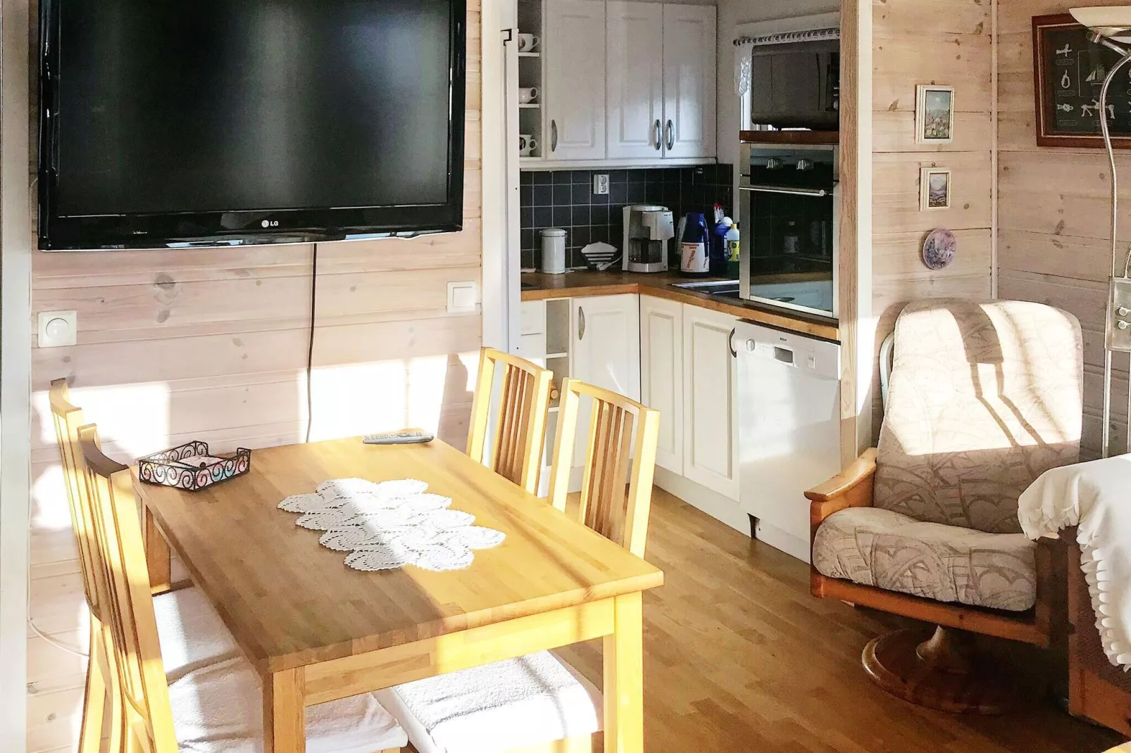 7 person holiday home in KLOKKARVIK-Indoor