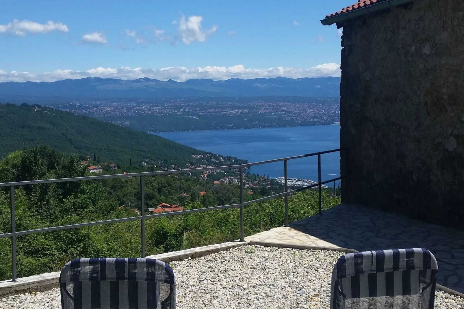 Holiday home Iva - Lovran Dobrec - ca 80 qm für 4 Pers-Vue d'été