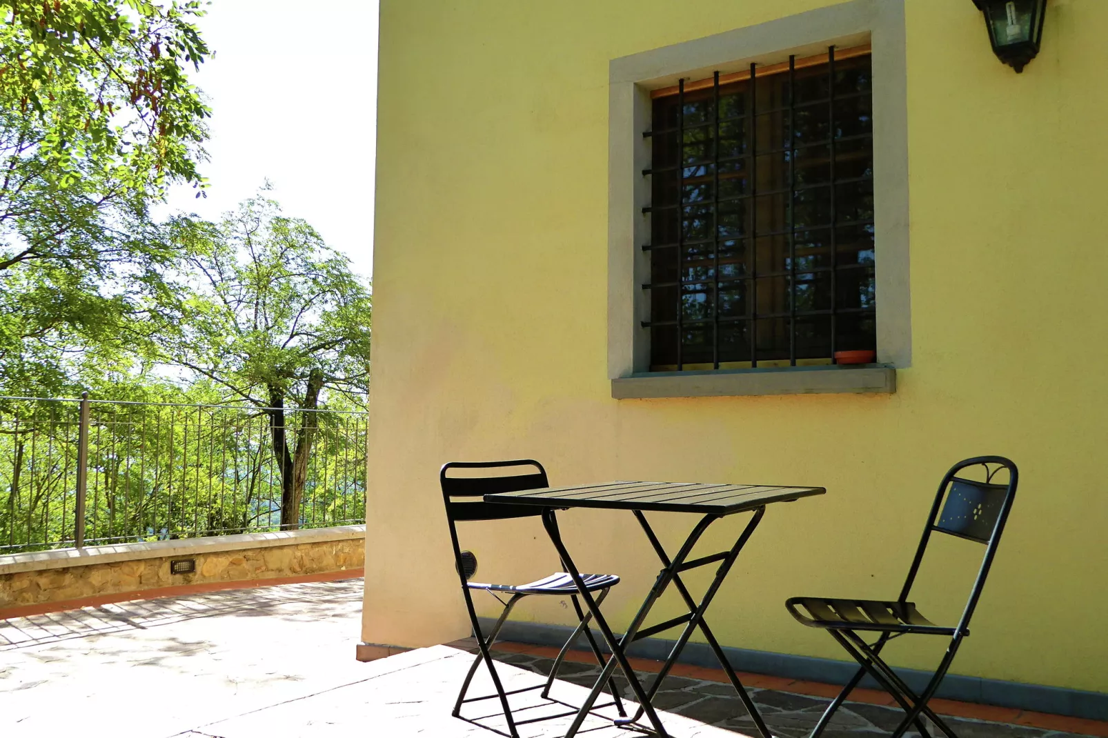 Quercia Undici-Terrace balcony