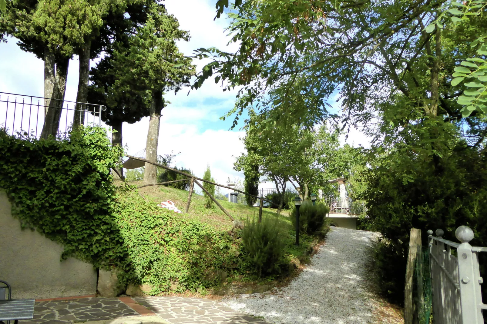 Quercia Undici-Gardens summer