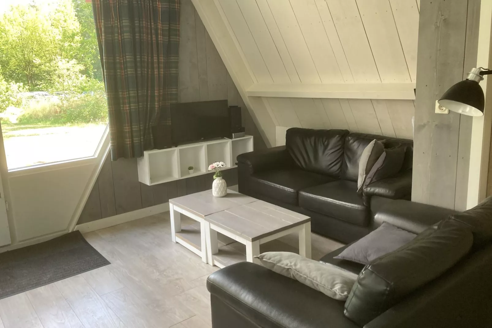 Vosseven 85 Muizeoortje-Living room