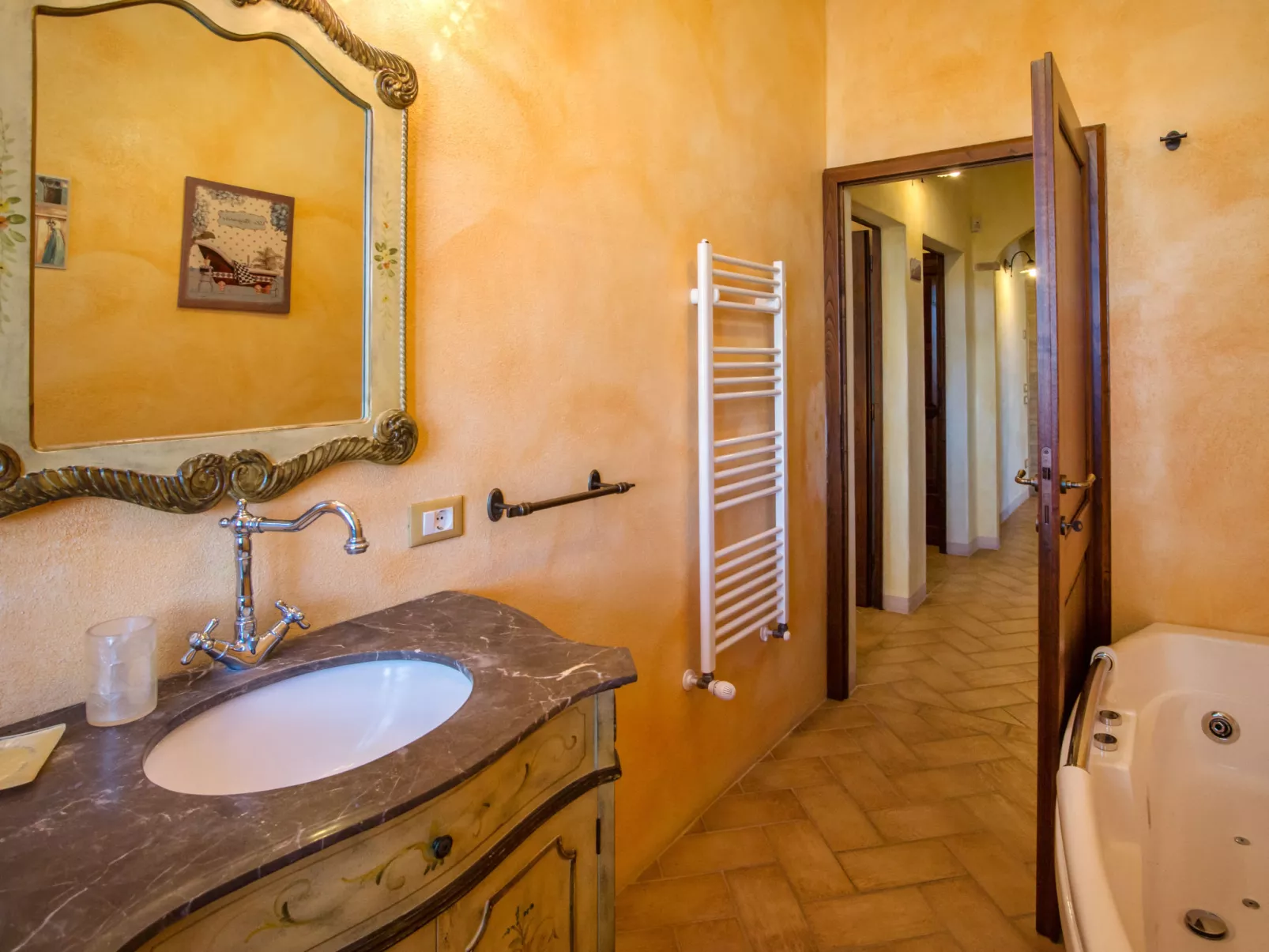 Villa al Sole-Inside