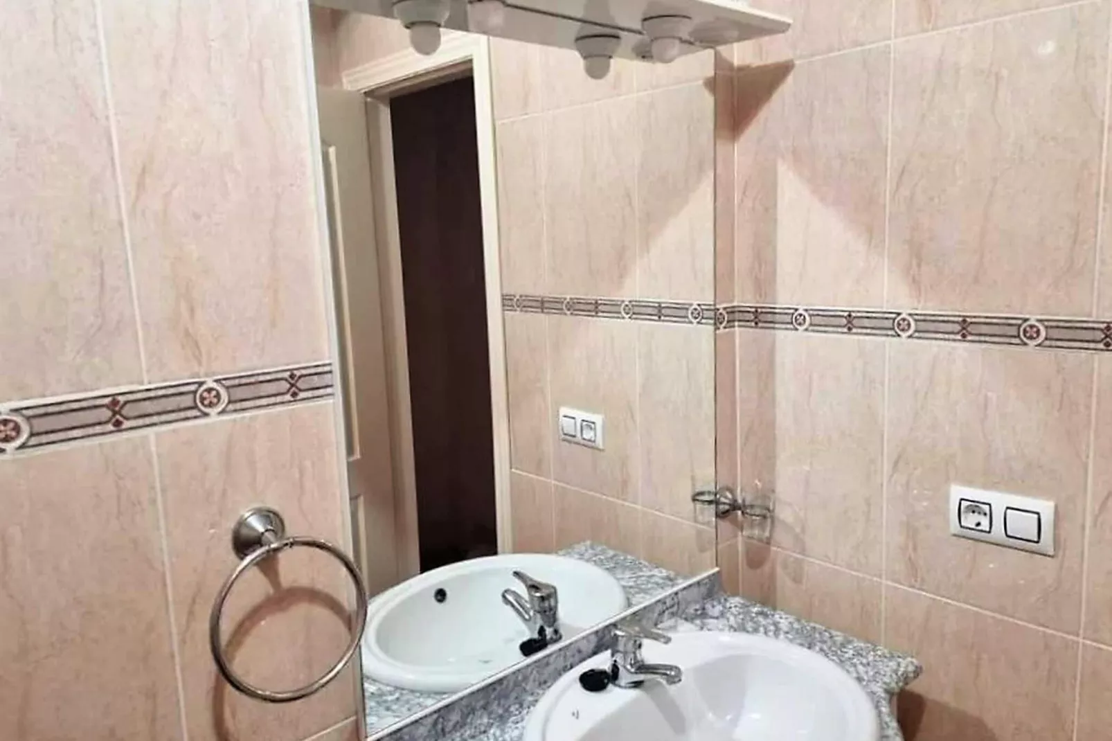 Natura World Duplex con patio privado 1d y 1b-Bathroom