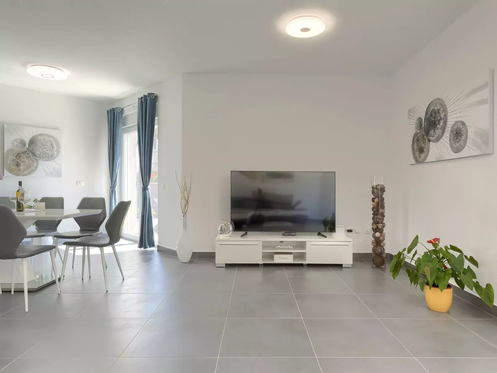 Villa Gocci-Inside