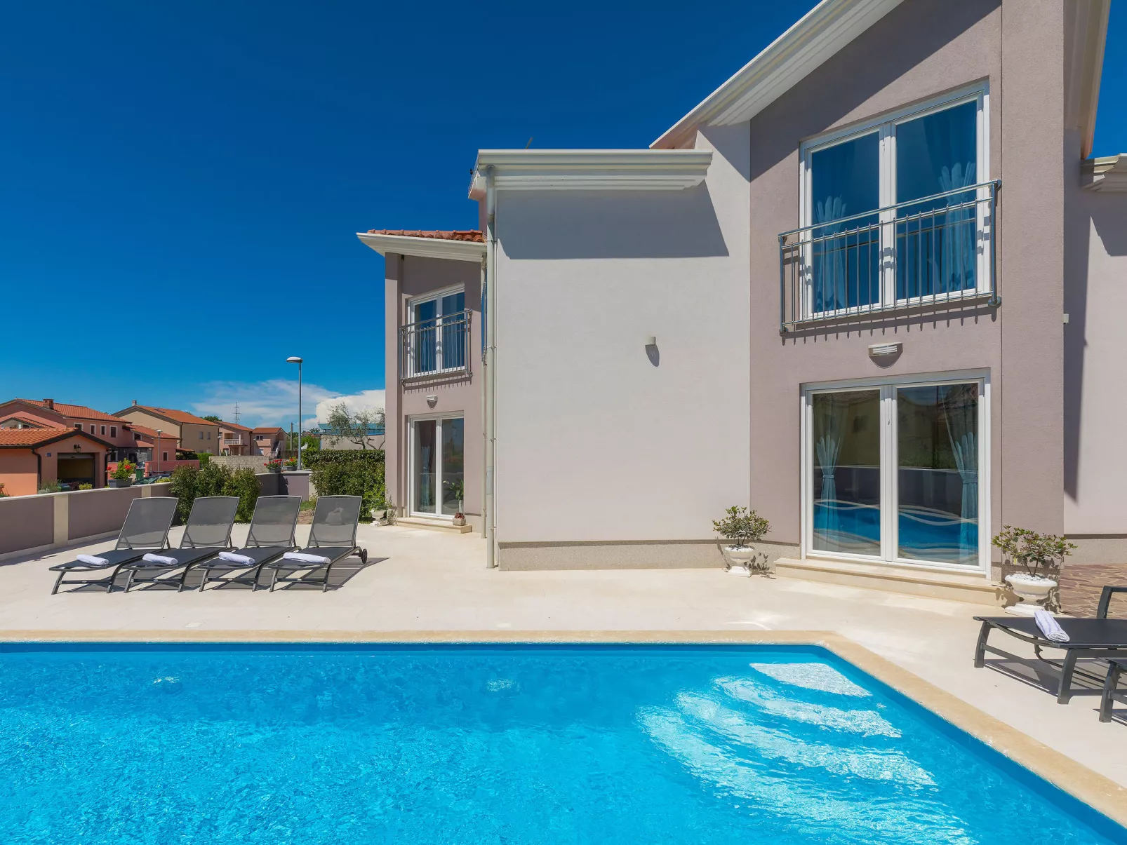 Villa Gocci-Outside
