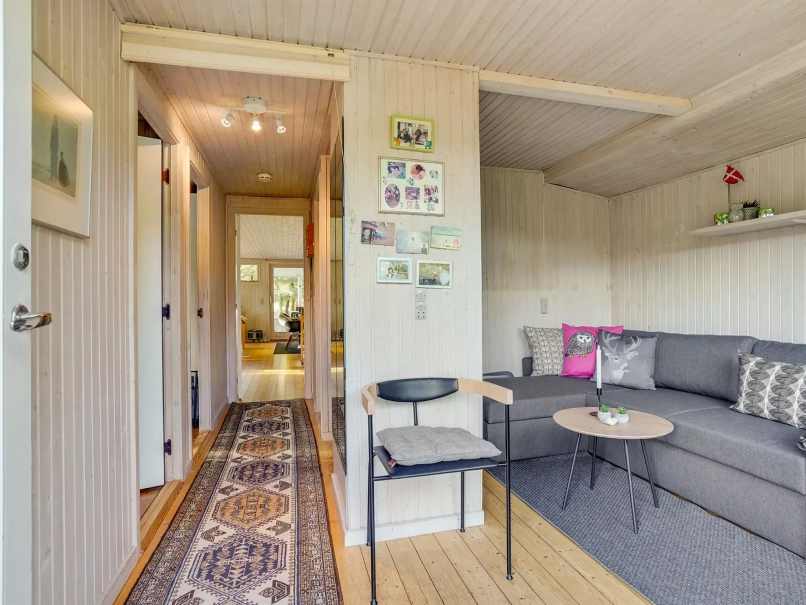 "Gloria" - 2.5km from the sea-Inside