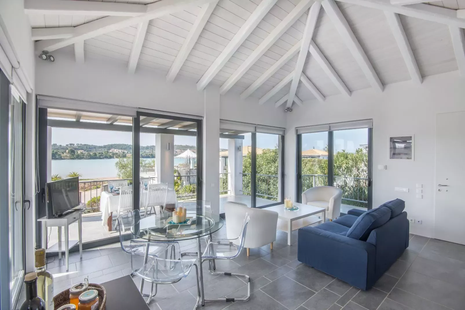 Sea View  Maisonette-Vue d'été