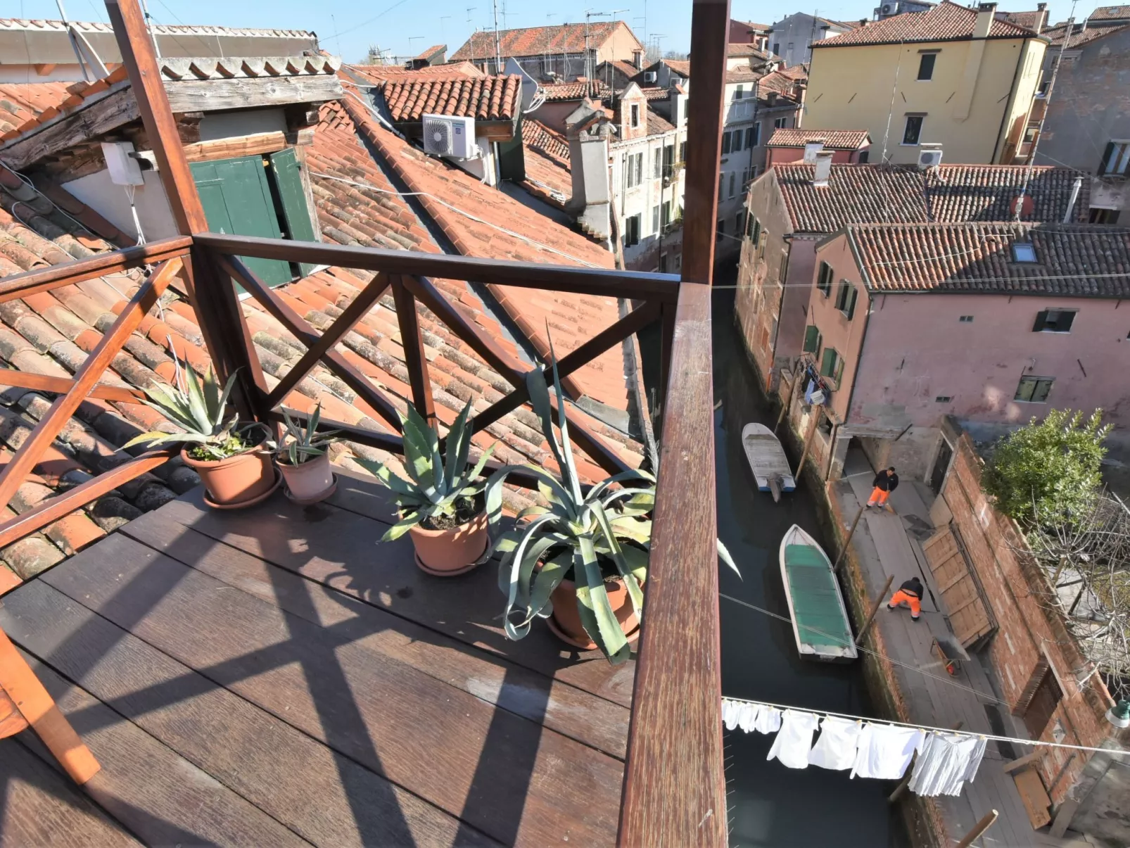 Fondamenta del Rielo-Outside