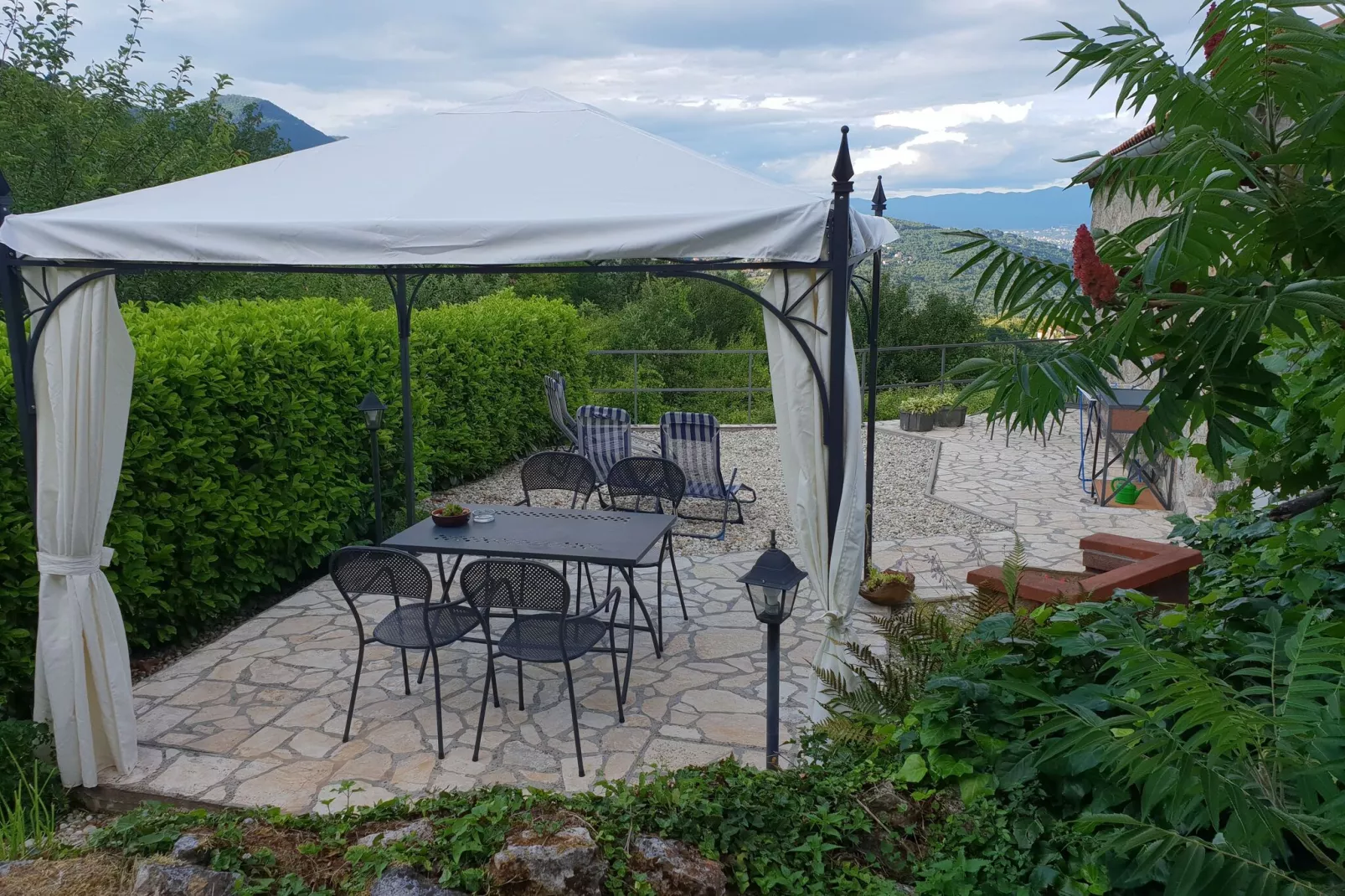 Holiday home Iva - Lovran Dobrec - ca 80 qm für 4 Pers-Vue d'été