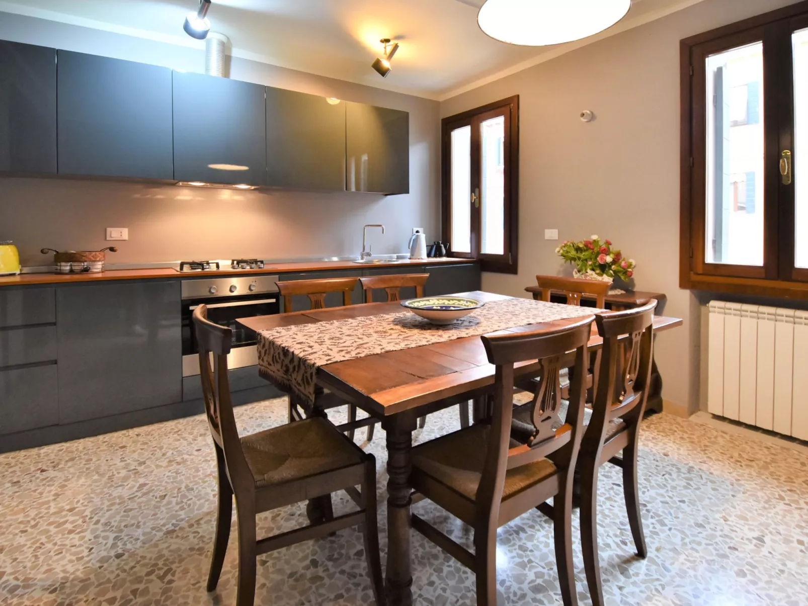 Casa San Vio-Inside
