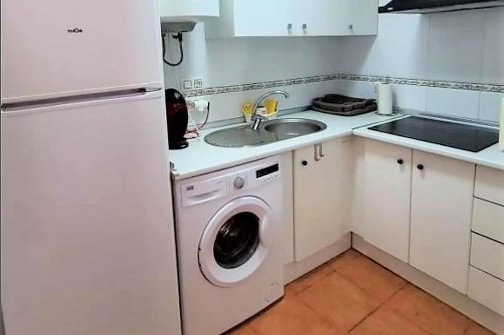 Natura World Duplex con patio privado 1d y 2b-Kitchen