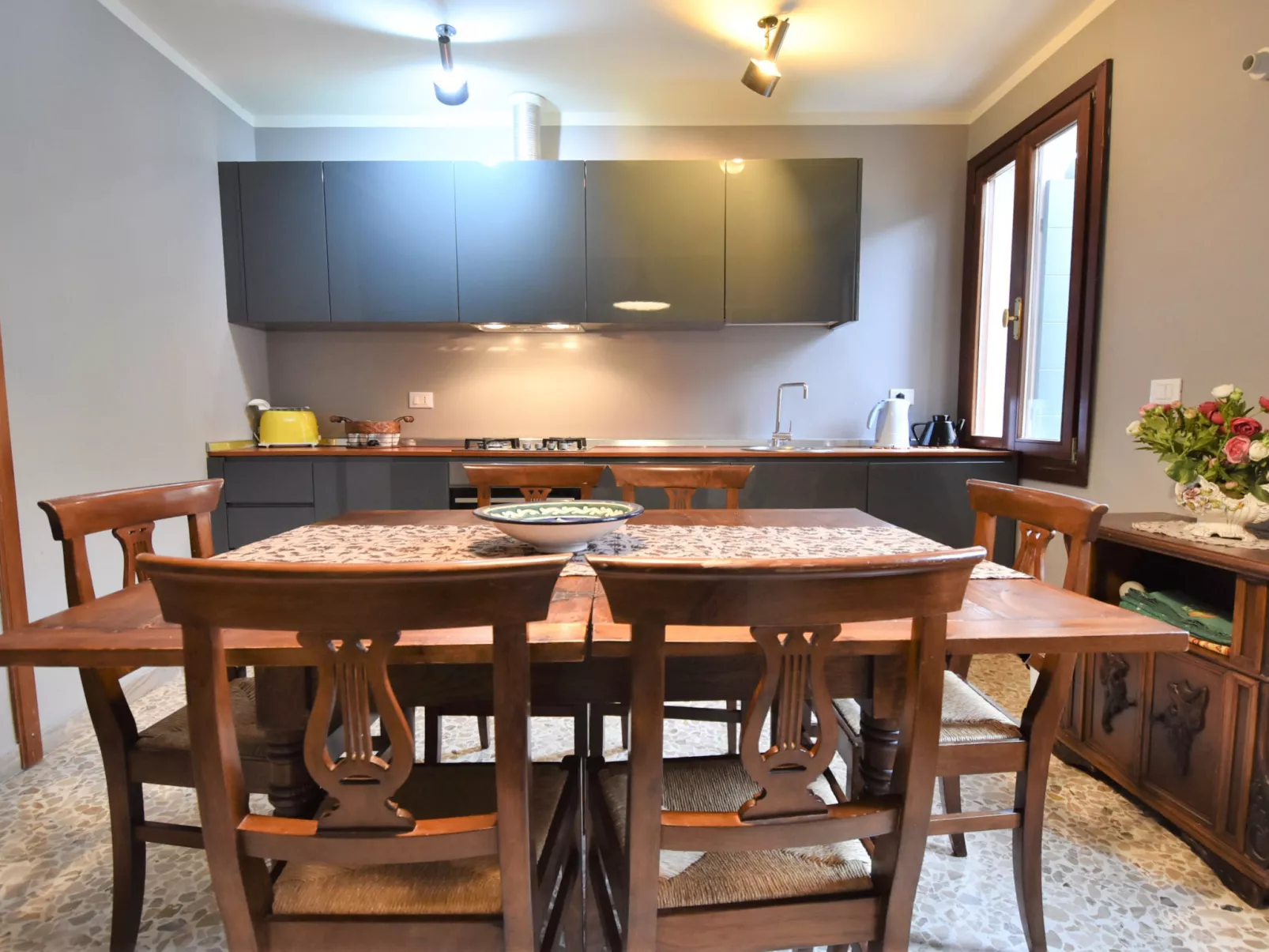 Casa San Vio-Inside