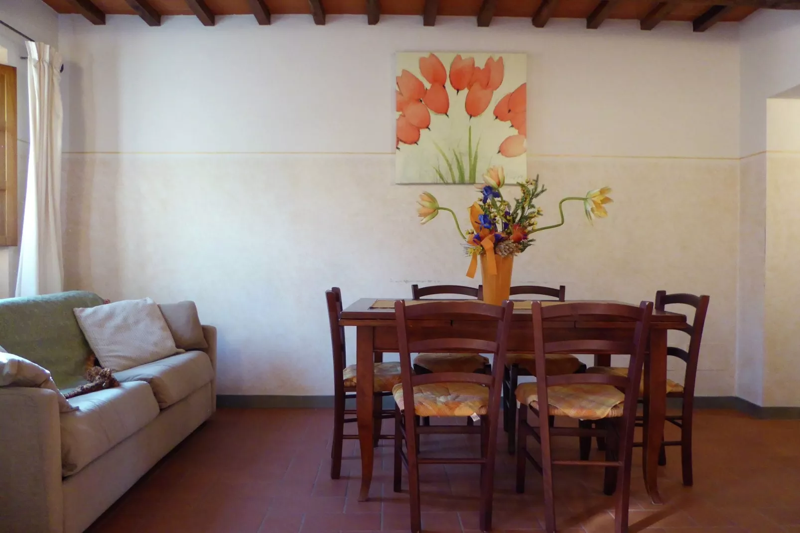 Sorbo Quattro-Living room