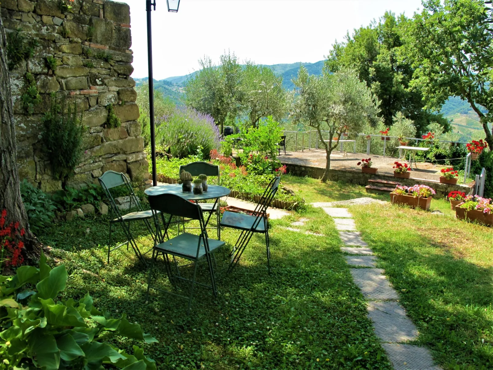 Chiesa-Outside