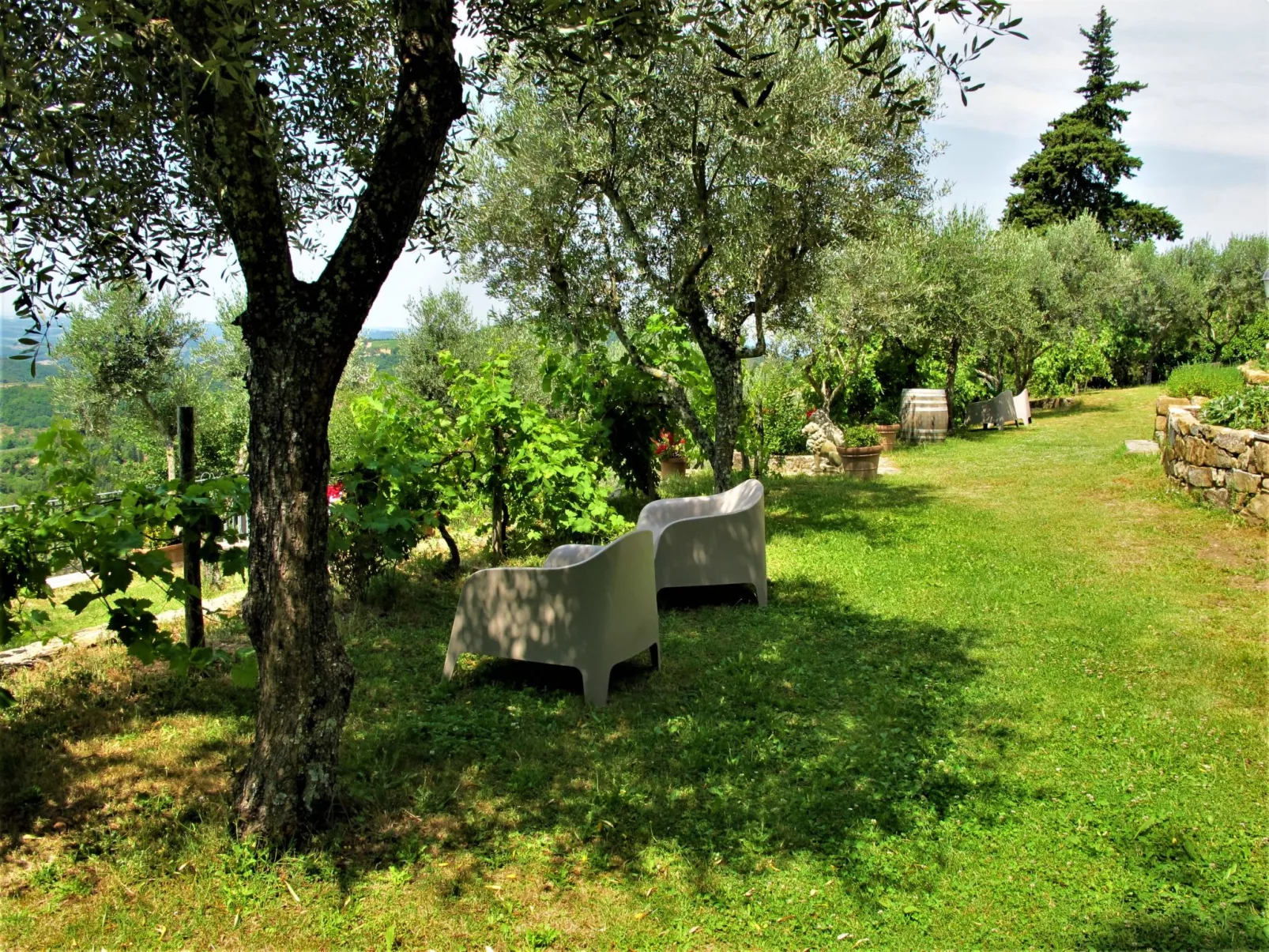 Chiesa-Outside
