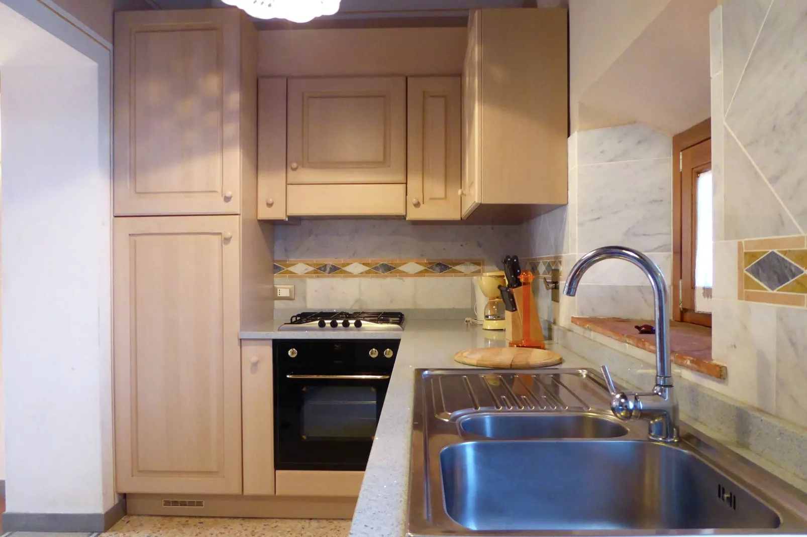 Sorbo Quattro-Kitchen