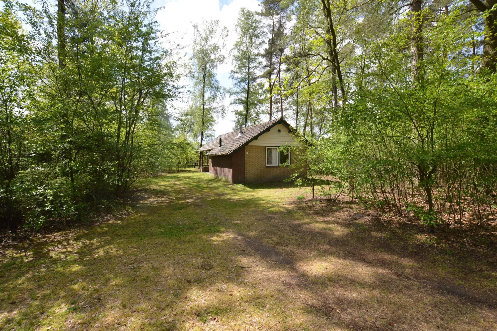 Het Kleine Landgoed-Exterior summer