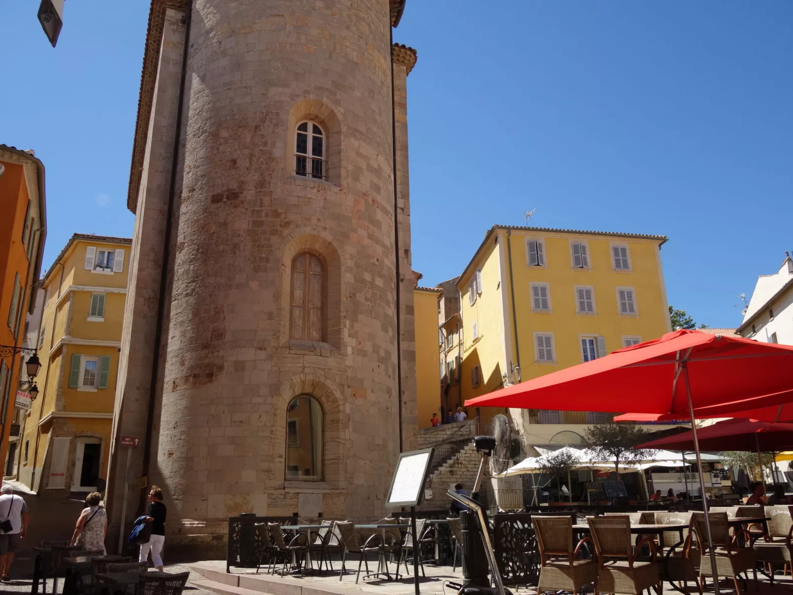 Les Regates-Area