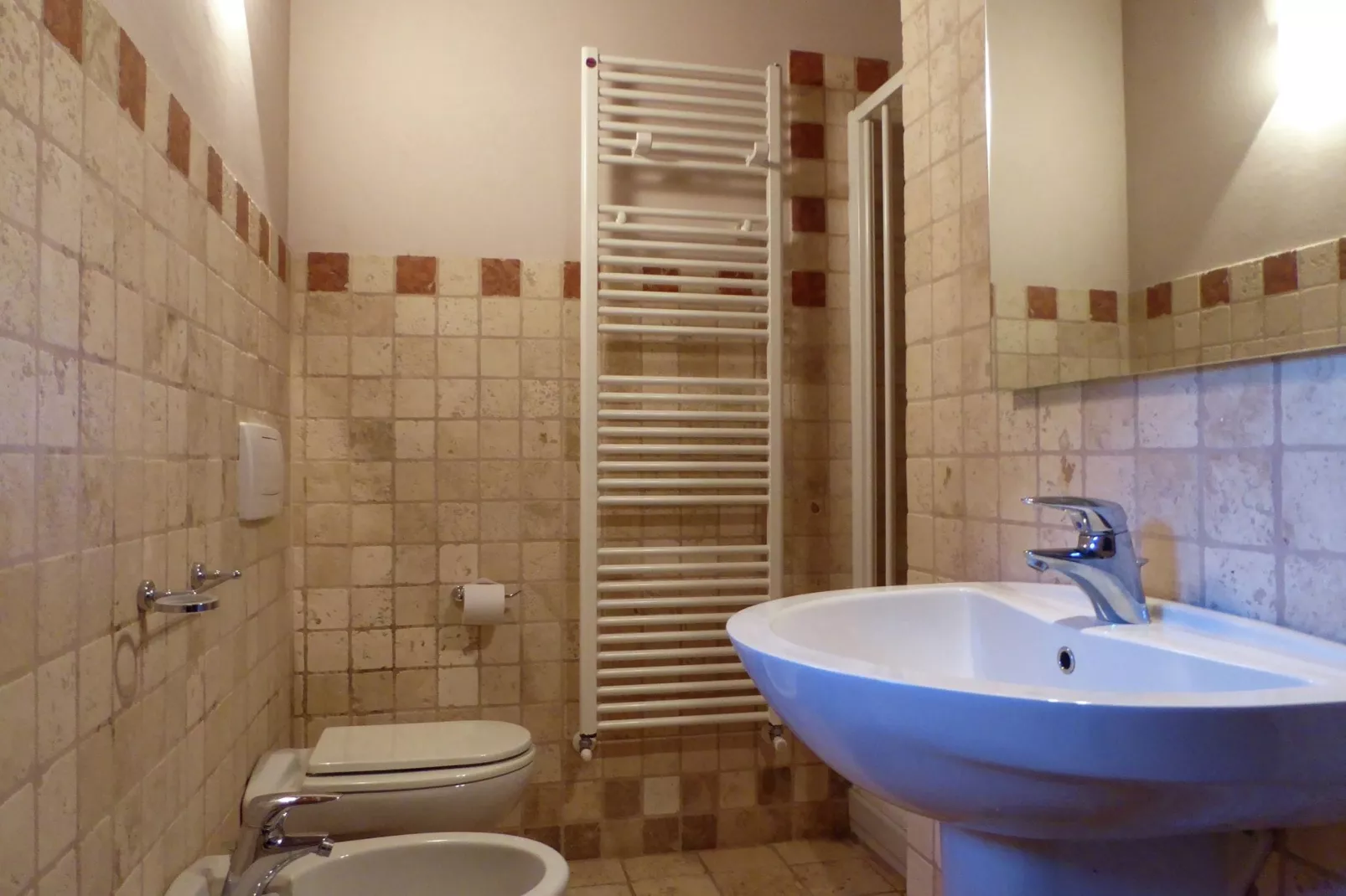 Sorbo Quattro-Bathroom