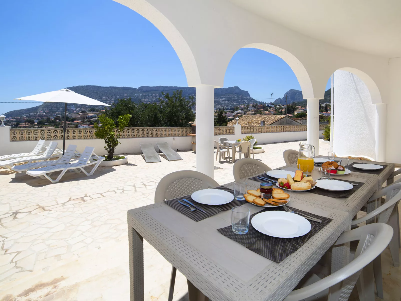 Villa Cassandra-Outside