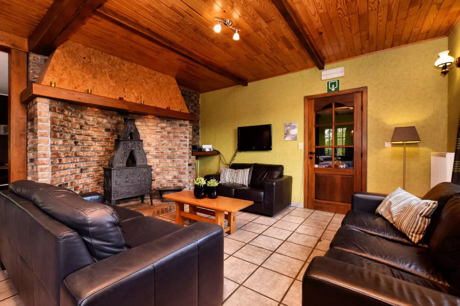 Le Bastillon-Living room