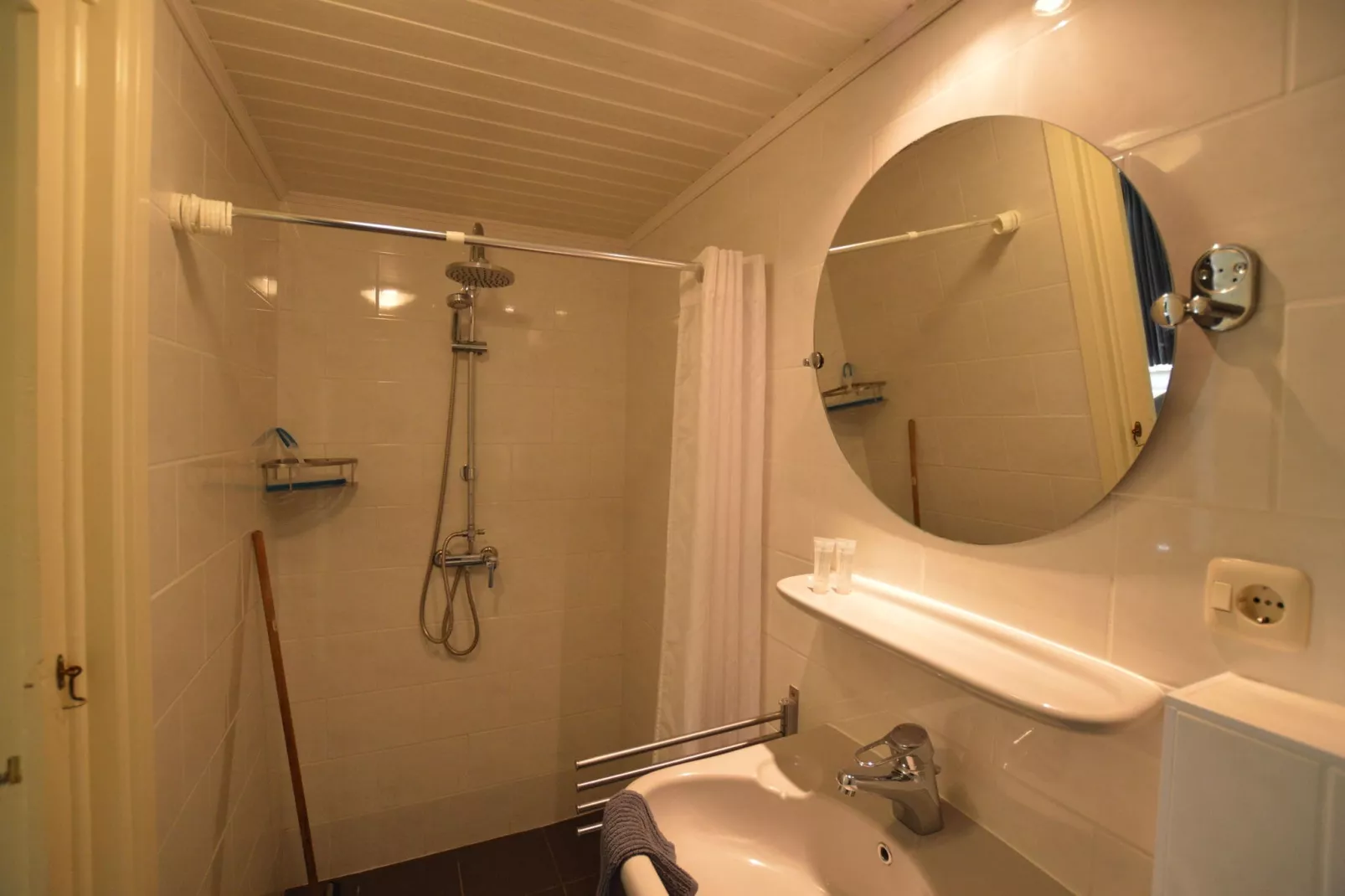 Het Kleine Landgoed-Bathroom