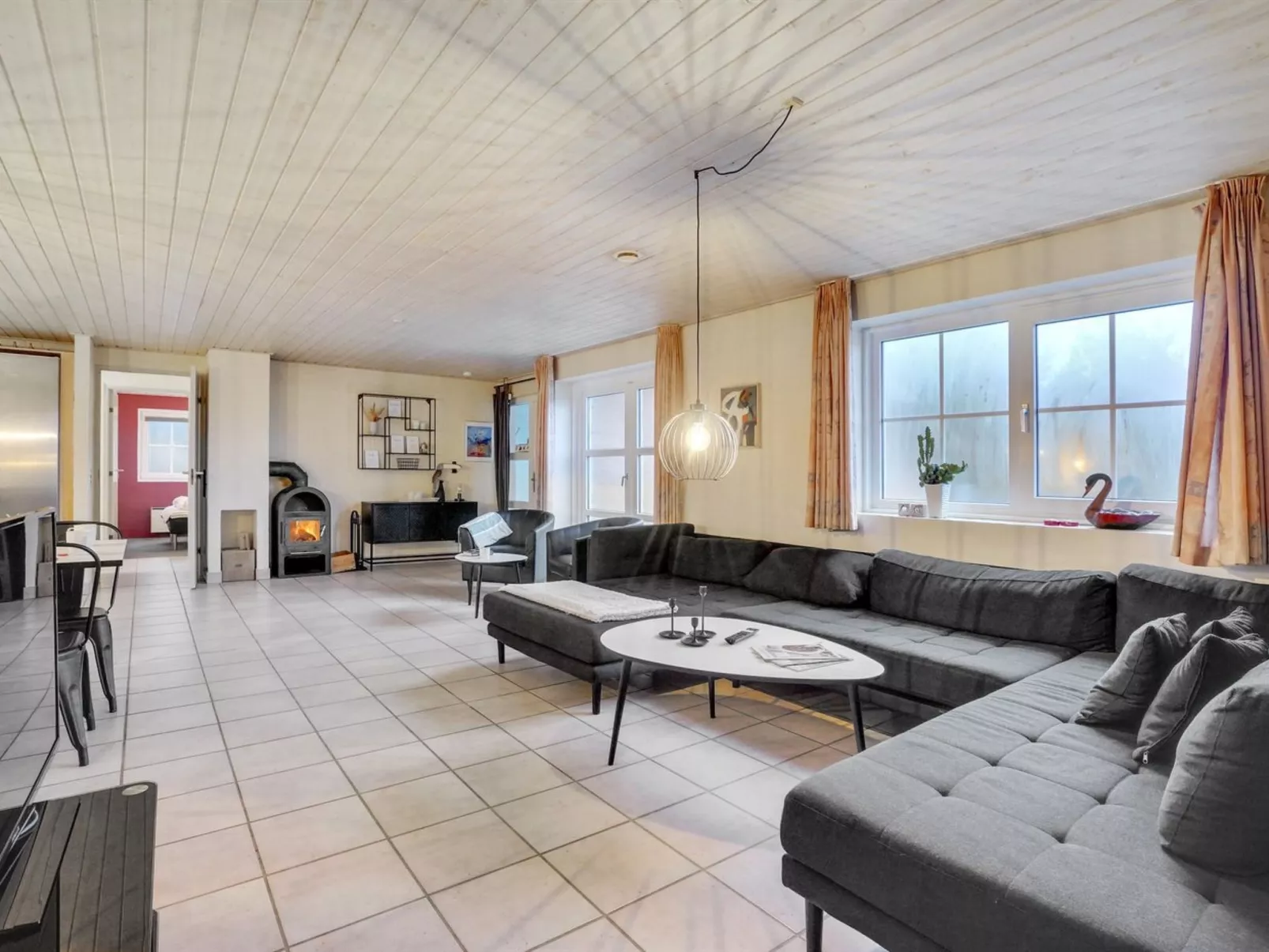 "Hedi" - 900m from the sea-Inside