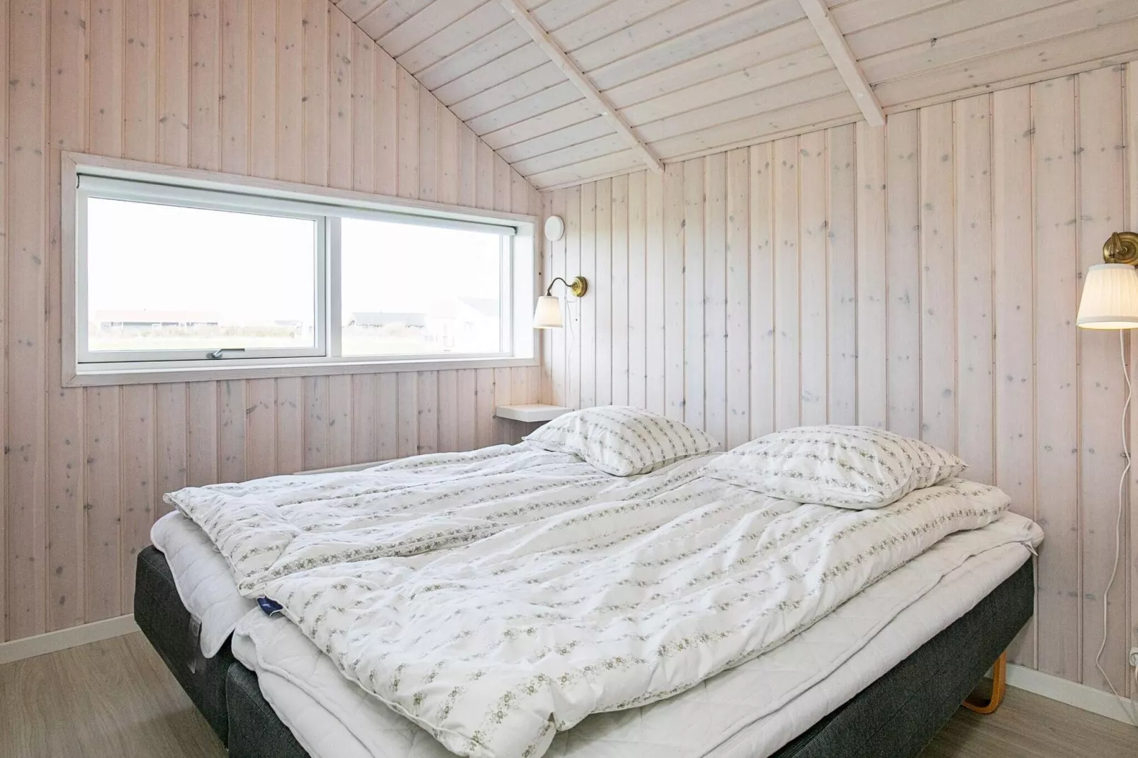 10 person holiday home in Harboøre-Indoor
