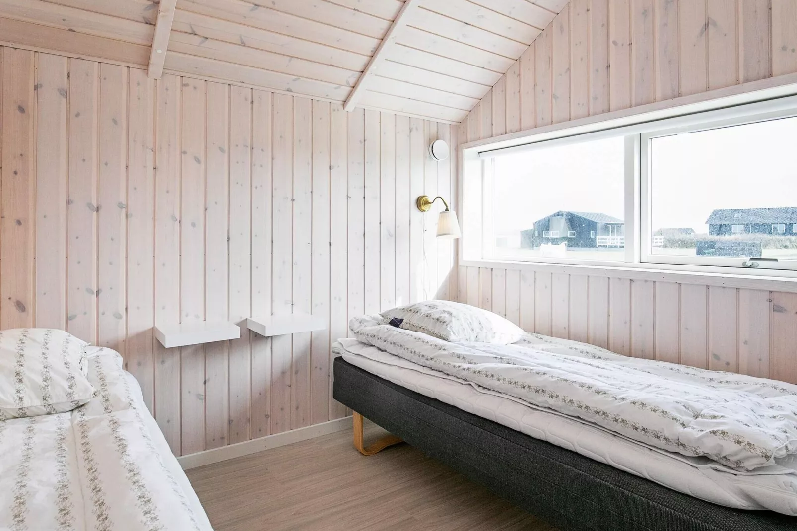 10 person holiday home in Harboøre-Indoor