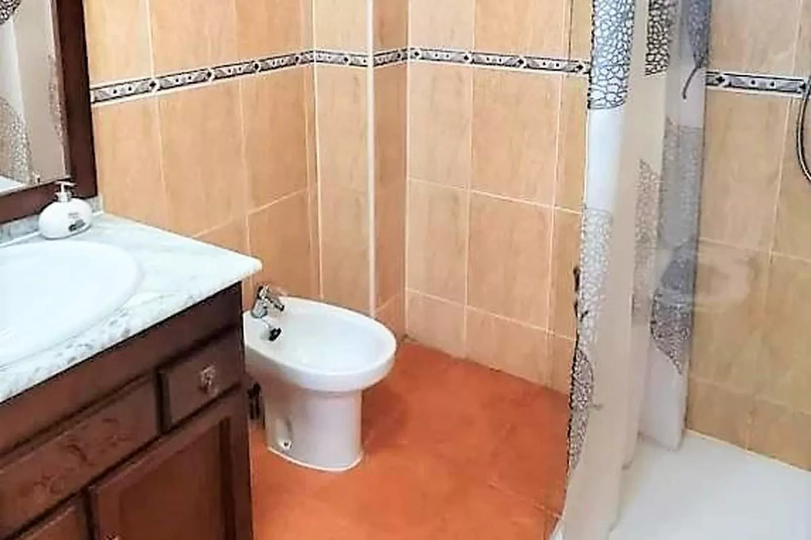 Natura World Duplex con patio privado 1d y 2b-Bathroom