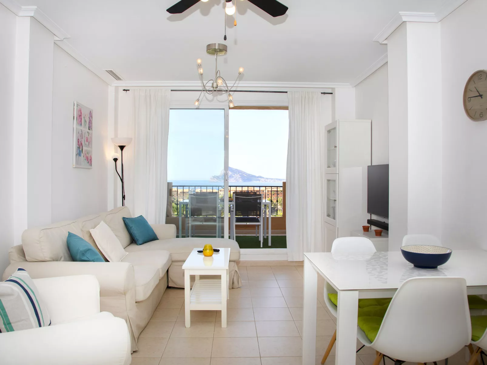 Residencial Jazmines-Drinnen
